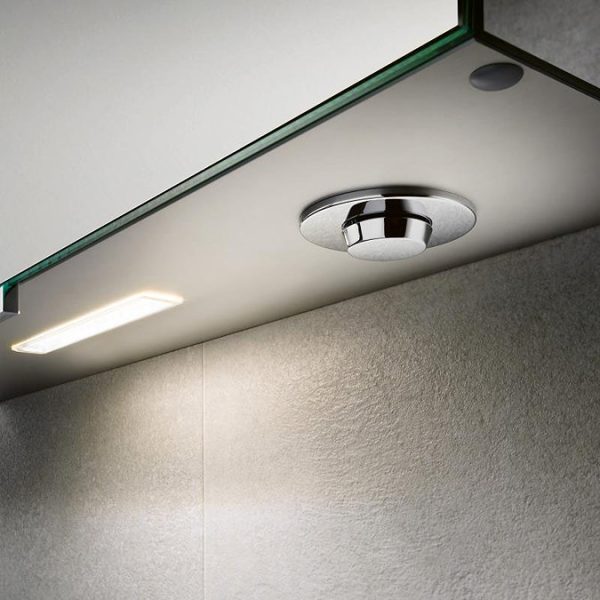Keuco Royal L1 LED Mirror Cabinet - Image 4