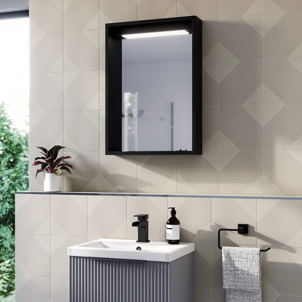 Arezzo 500 x 700 Matt Black LED Mirror with Motion Sensor, Wireless Mobile Charger, Toothbrush Charger and Anti Fog - Image 7