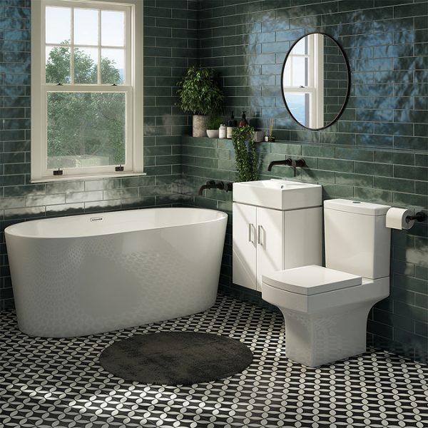Arezzo Square Close Coupled Toilet + Soft Close Seat - Image 3