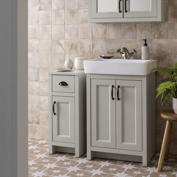 Chatsworth Traditional Grey Vanity   560mm Wide with Matt Black Handles - Image 4