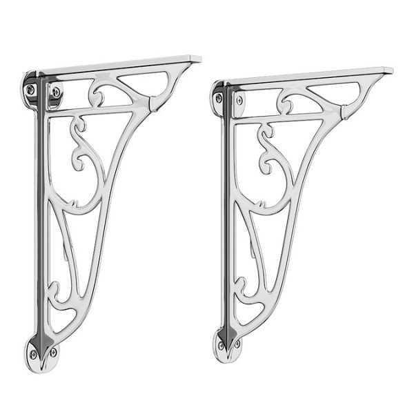 Carlton Traditional Low Level Toilet with Ornate Cistern Brackets and Soft Close Seat - Image 3