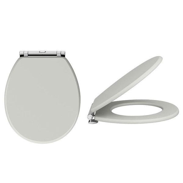 Chatsworth Traditional Back To Wall Pan + Soft Close Seat - Image 7