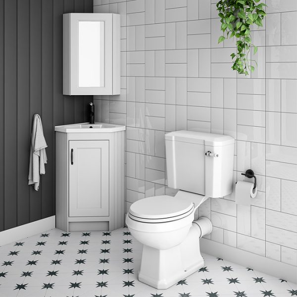 Chatsworth Close Coupled Traditional Toilet + Soft Close Seat - Image 3