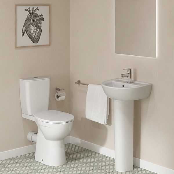 Ideal Standard Eurovit+ Comfort Height Close Coupled Toilet with Soft Close Seat - Image 3