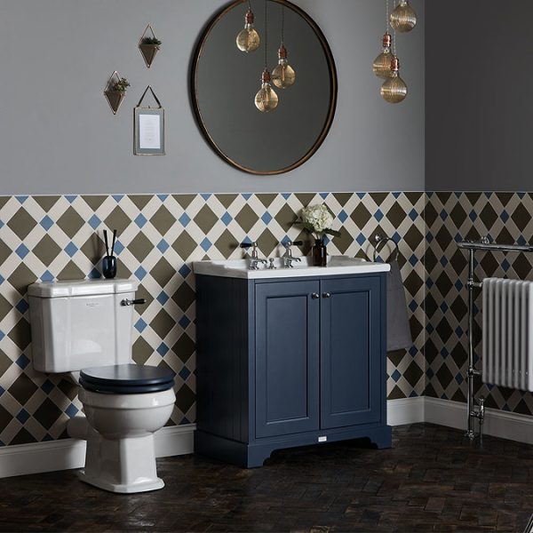 Bayswater Fitzroy Comfort Height Traditional Close Coupled Toilet with Ceramic Lever Flush - Image 2