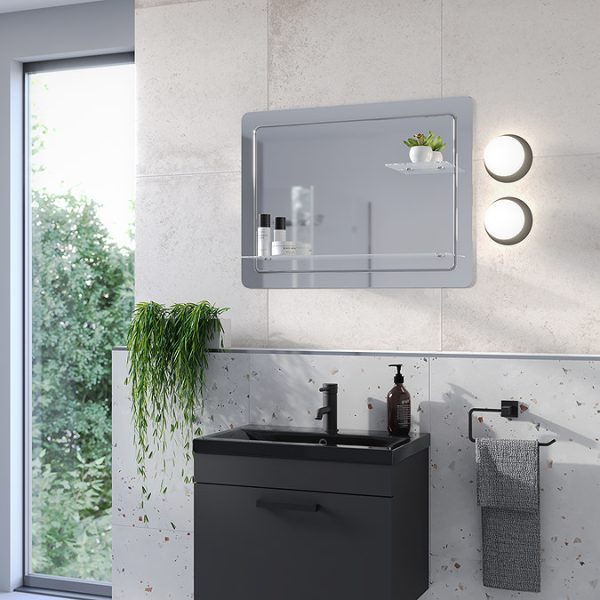 Trafalgar 800 x 600mm Rectangular Bevelled Bathroom Mirror with 2 x Glass Shelves - Image 4