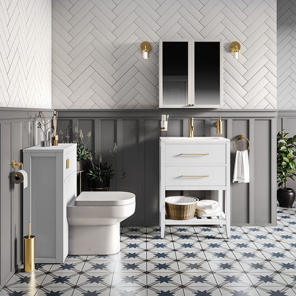 Montrose 600mm White Mirrored Cabinet with Brushed Brass Handles - Image 2