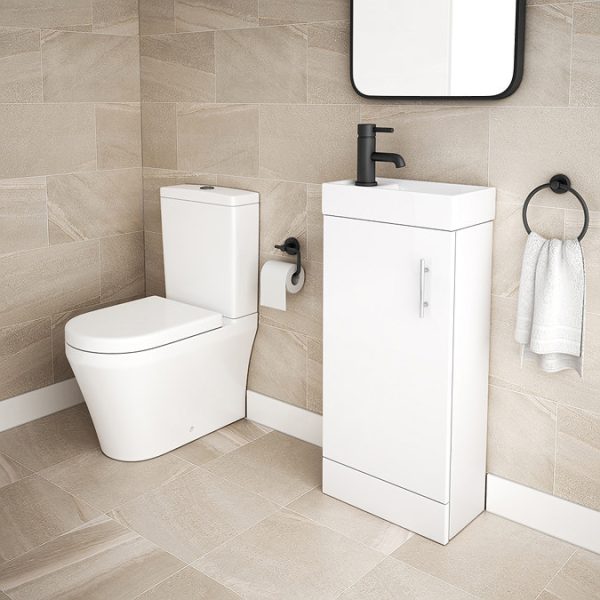 Toronto BTW Close Coupled Toilet with Soft Close Seat - Image 5