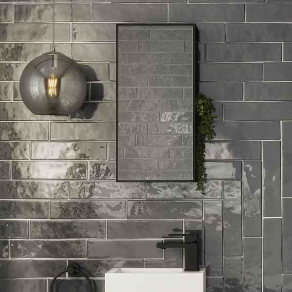 Venice Black 300 x 600mm Mirror with Open Shelves - Image 4