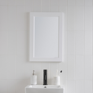 Chatsworth Mirror (600 x 400mm   White)
