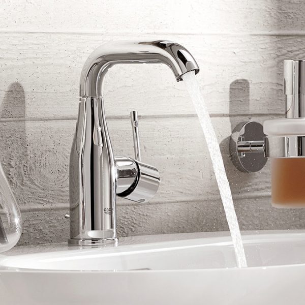 Grohe Essence M Size Mono Basin Mixer with Pop up Waste   Chrome - Image 11