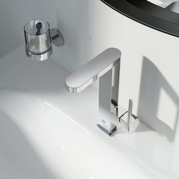 Grohe Plus Single Lever Basin Mixer 1/2" L Size with Waste - Image 4