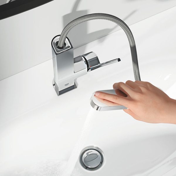 Grohe Plus Single Lever Basin Mixer 1/2" L Size with Waste - Image 2