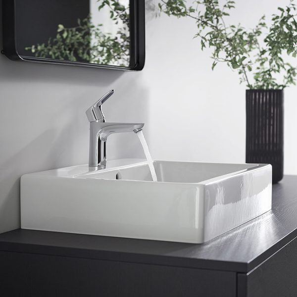 hansgrohe Focus Single Lever Basin Mixer 100 with Pop up Waste - Image 4