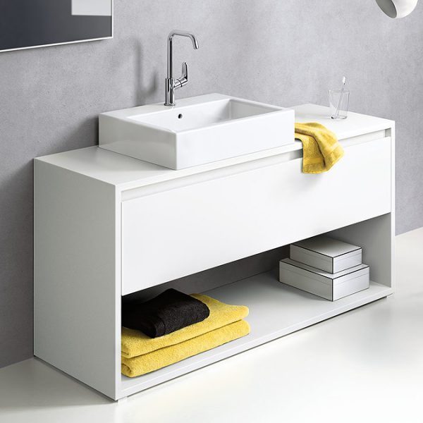 hansgrohe Focus Single Lever Basin Mixer 240 with Swivel Spout and Pop up Waste - Image 3
