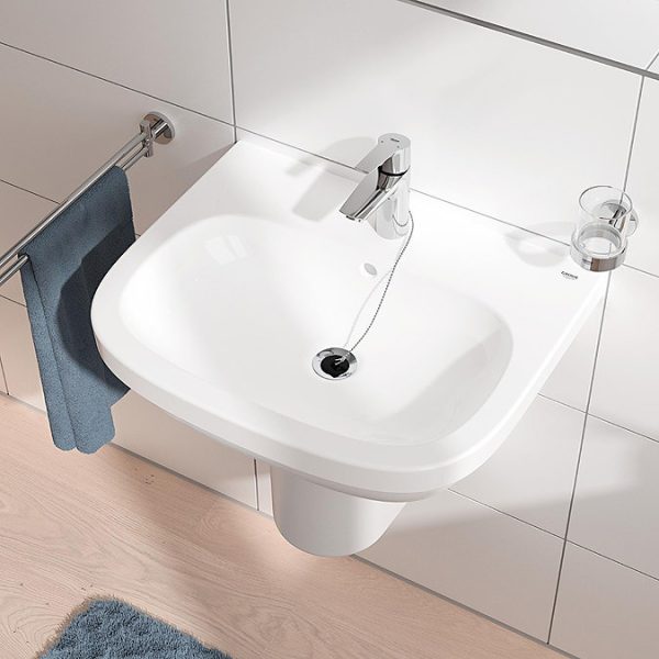 Grohe QuickFix Start S Size Mono Basin Mixer with Retractable Chain - Image 4