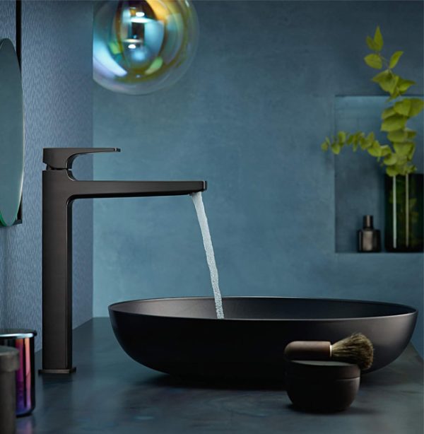 hansgrohe Metropol Matt Black Single Lever Basin Mixer 260 + Waste - Image 3