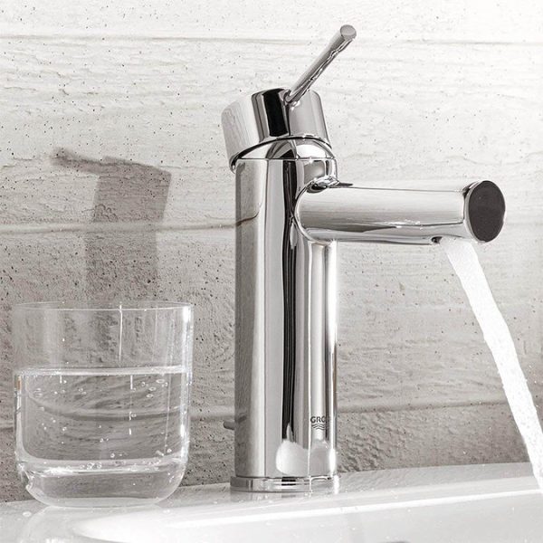 Grohe Essence S Size Mono Basin Mixer with Pop up Waste - Image 3