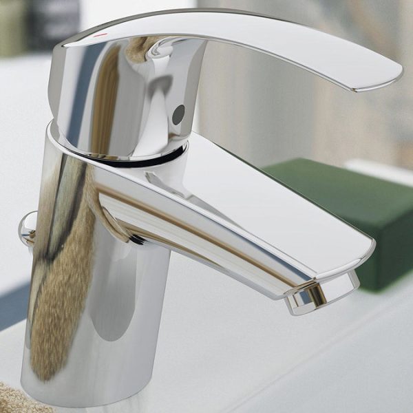 Grohe Eurosmart Mono Basin Mixer with Pop up Waste - Image 3