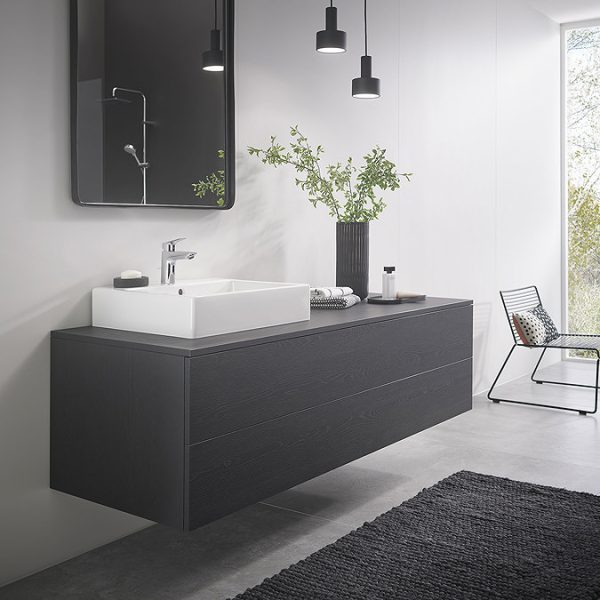 hansgrohe Logis Single Lever Basin Mixer 100 with Pop up Waste - Image 10