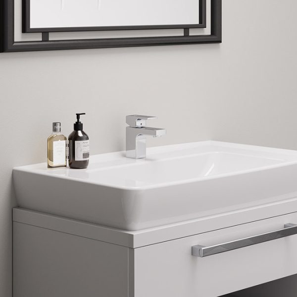 hansgrohe Vernis Shape Single Lever Basin Mixer 70 without Waste   Chrome - Image 3