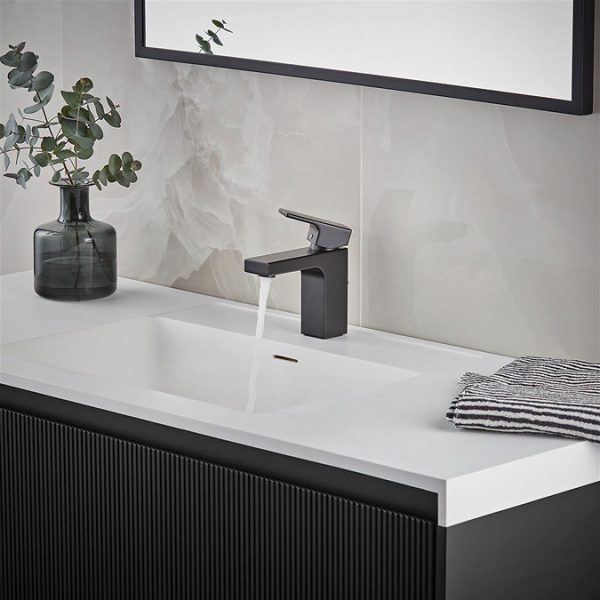 hansgrohe Vernis Shape Single Lever Basin Mixer 70 without Waste   Matt Black - Image 3