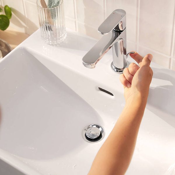 hansgrohe Rebris S Single Lever Basin Mixer 110 with Pop up Waste   Chrome - Image 3