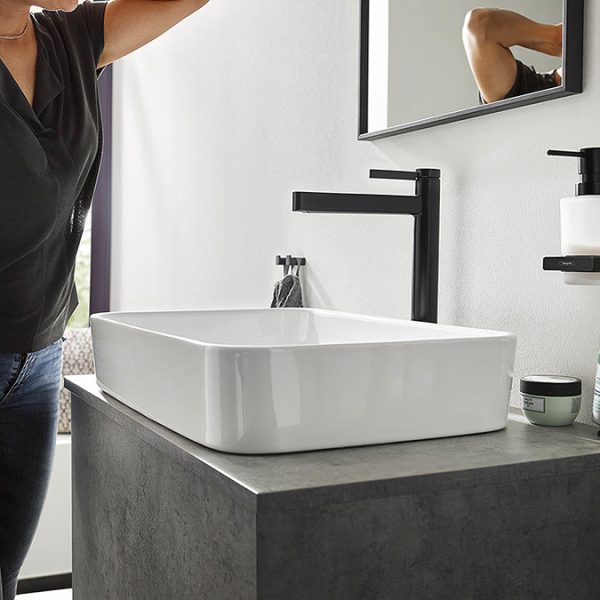hansgrohe Finoris Single Lever Basin Mixer 260 for Wash Bowls with Push Open Waste   Matt Black - Image 3