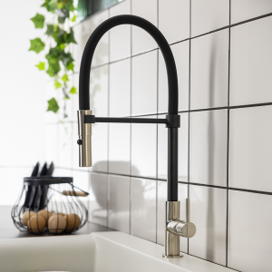 Abode Valida Professional Single Lever Kitchen Mixer Tap with Pull Out Hose   Brushed Nickel/Matt Black