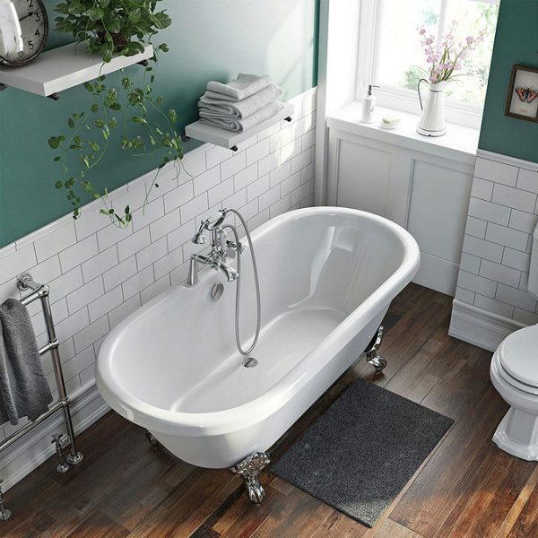 The Bath Co. 1750 x 800mm Traditional Double Ended Roll Top Bath with Chrome Feet - Image 4