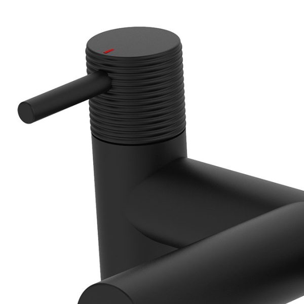 Arezzo Groove Bath Filler Tap Matt Black - Image 2