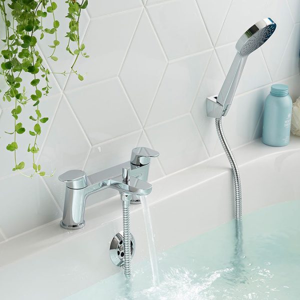 Vado Ava Deck Mounted Bath Shower Mixer with Single Function Handset - Image 2
