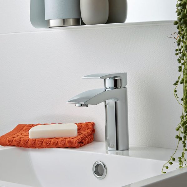 Vado Rowe Mono Basin Mixer + Universal Basin Waste - Image 3