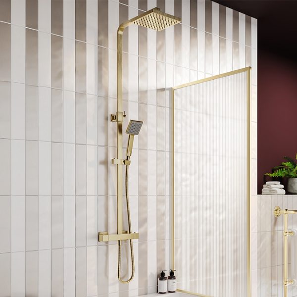 Arezzo 1700 L Shaped Shower Bath with Brushed Brass Exposed Shower Pack and Screen - Image 3