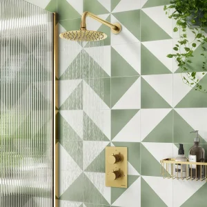 Arezzo Fluted Brushed Brass Round Shower Package with Concealed Valve + Head