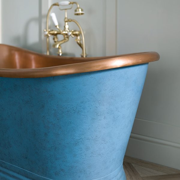 BC Designs 1500mm Copper / Patina Double Ended Freestanding Bath - Image 4