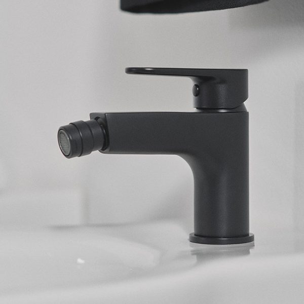 Ideal Standard Cerafine O Silk Black Bidet Mixer with Pop up Waste - Image 2
