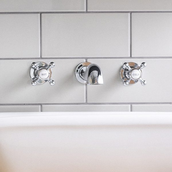 Chatsworth 1928 Traditional Wall Mounted Crosshead Basin Mixer Tap - Image 4