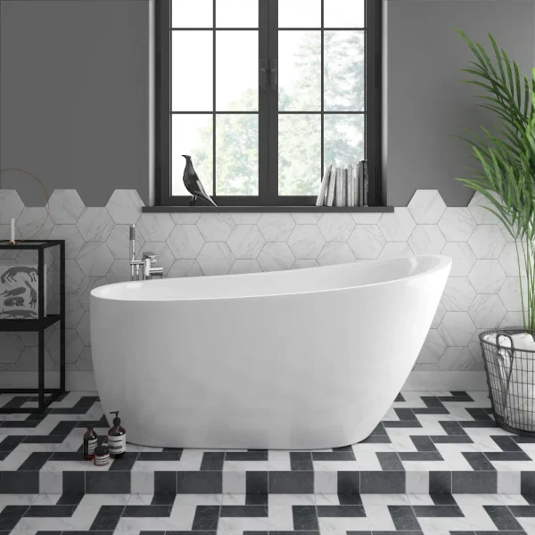 Toreno 1520 Small Modern Slipper Free Standing Bath