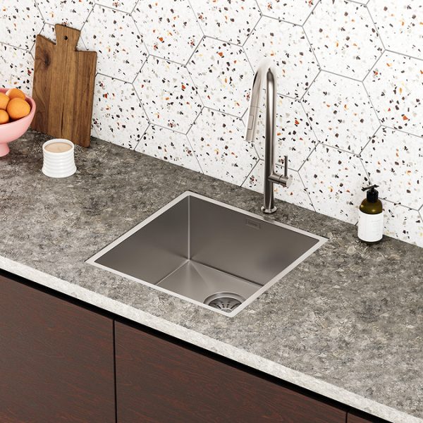 Bower Geneva Kitchen Sink Mixer with Pull Out Hose and Spray Head   Brushed Stainless Steel - Image 3