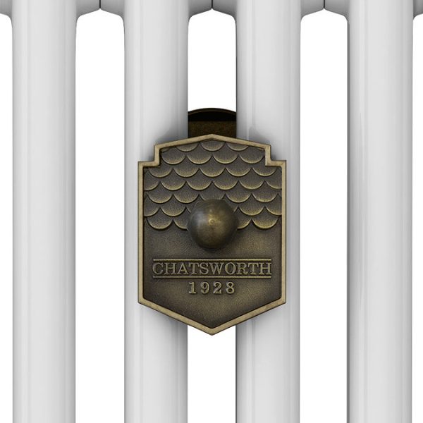 Chatsworth 600 x 1010mm Cast Iron Style 3 Column White Radiator   Rustic Brass Wall Stay Brackets and Thermostatic Valves - Image 3