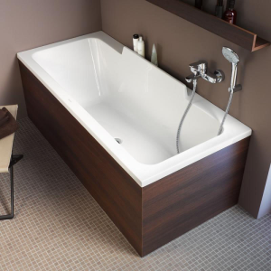 Duravit DuraStyle Rectangular Bath with Backrest Slope Left + Support Feet 1700 x 750mm