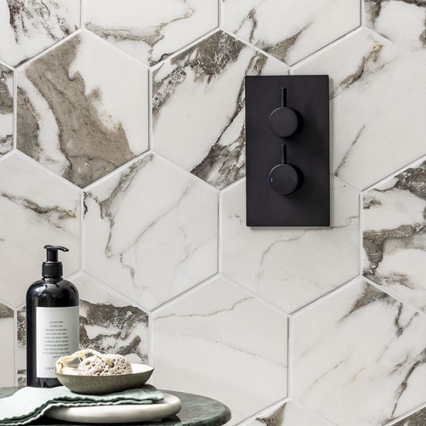 Arezzo EcoDelux Water Saving Matt Black Round Shower Package with Concealed Valve + Head - Image 6
