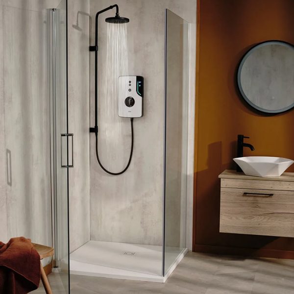 Triton ENlight Thermostatic White Electric Shower with Black UNIQ Shower Kit - Image 7