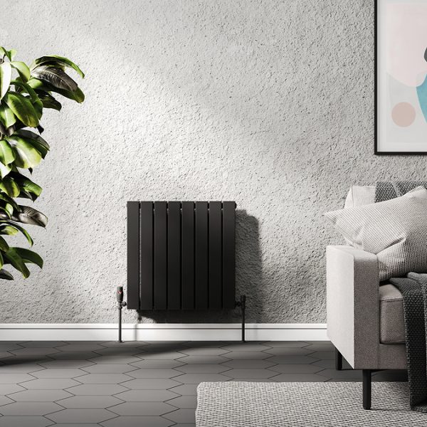 Urban Horizontal Radiator   Matt Black   Double Panel (600mm High) 608mm Wide - Image 2