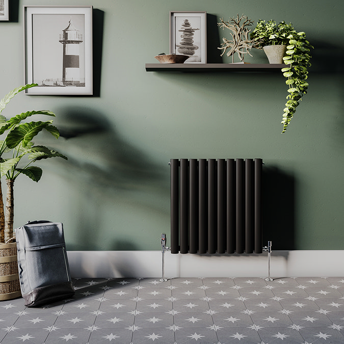 Metro Horizontal Radiator Matt Black Single Panel (600mm High) 590mm Wide - Image 2