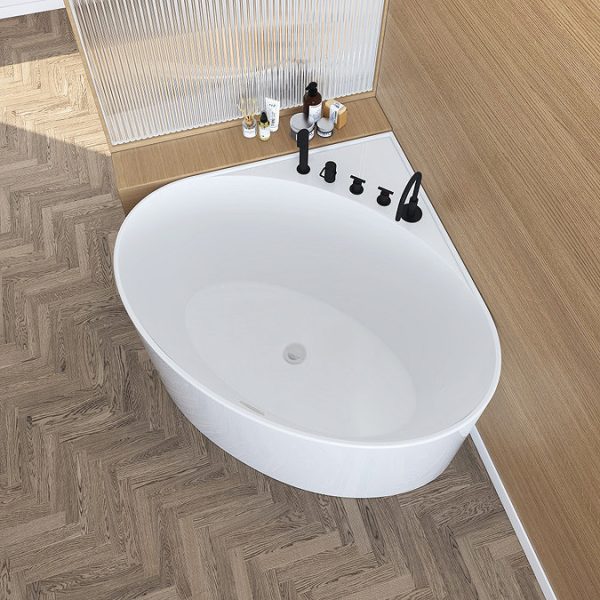 Poco Corner Modern Freestanding Bath (1000 x 1000mm) - Image 2