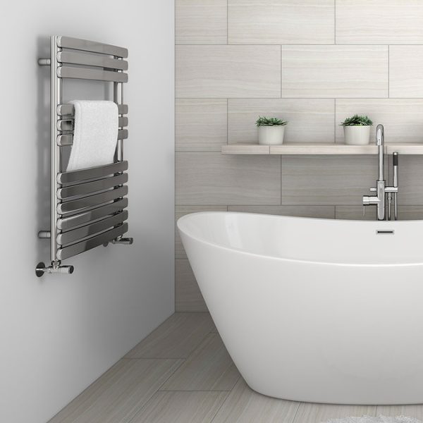 Murano Curved H800mm x W490mm Heated Towel Rail   Chrome - Image 4