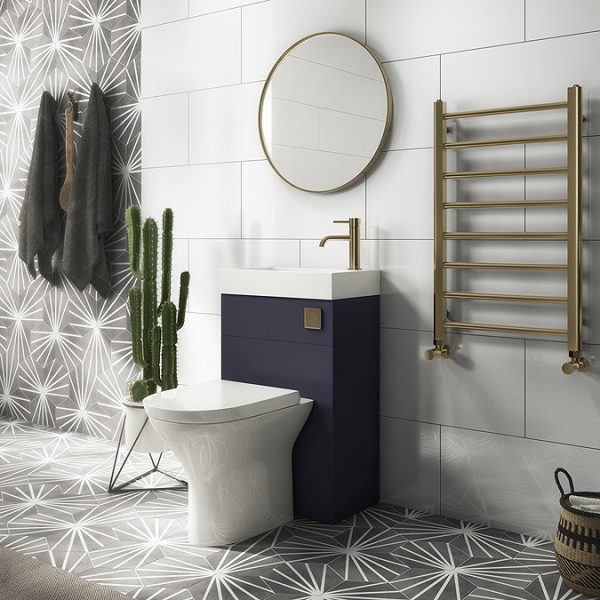 Arezzo 800 x 500mm Brushed Brass Straight Heated Towel Rail - Image 2