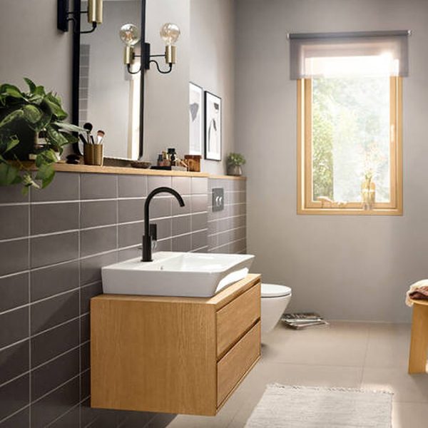 hansgrohe Rebris E Single Lever Basin Mixer 210 with Swivel Spout and Pop Up Waste   Matt Black - Image 3